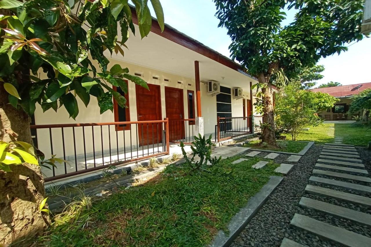 Express O 91578 Villali Jogja 日惹 外观 照片